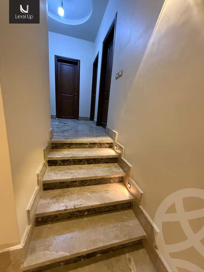 https://aqarmap.com.eg/en/listing/6017324-for-sale-cairo-new-cairo-compounds-el-patio-oro