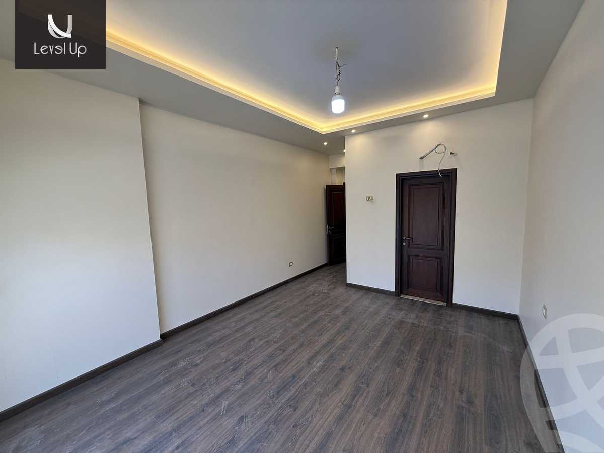 https://aqarmap.com.eg/en/listing/6017324-for-sale-cairo-new-cairo-compounds-el-patio-oro