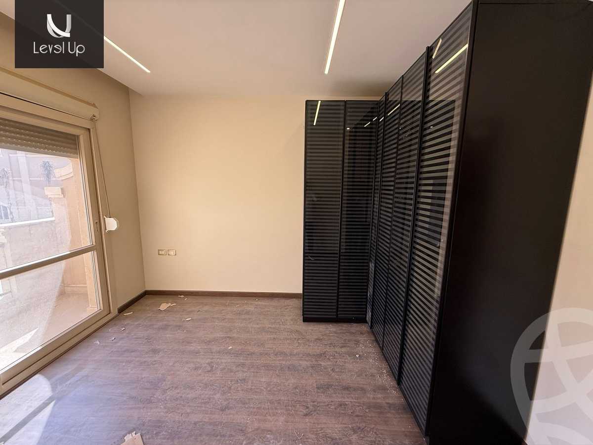 https://aqarmap.com.eg/en/listing/6017324-for-sale-cairo-new-cairo-compounds-el-patio-oro