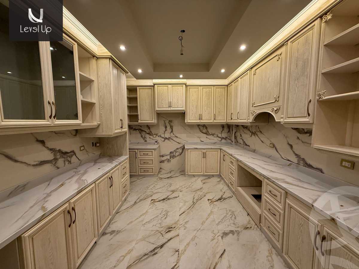 https://aqarmap.com.eg/en/listing/6017324-for-sale-cairo-new-cairo-compounds-el-patio-oro