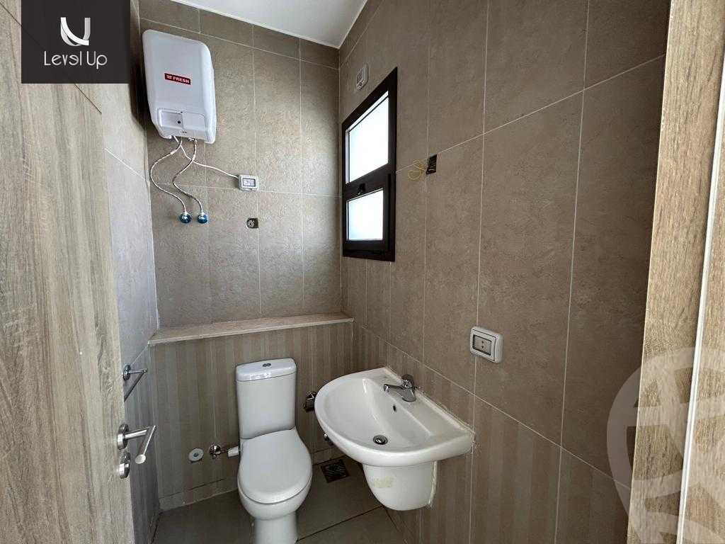 https://aqarmap.com.eg/en/listing/6017399-for-sale-cairo-new-cairo-compounds-fifth-square