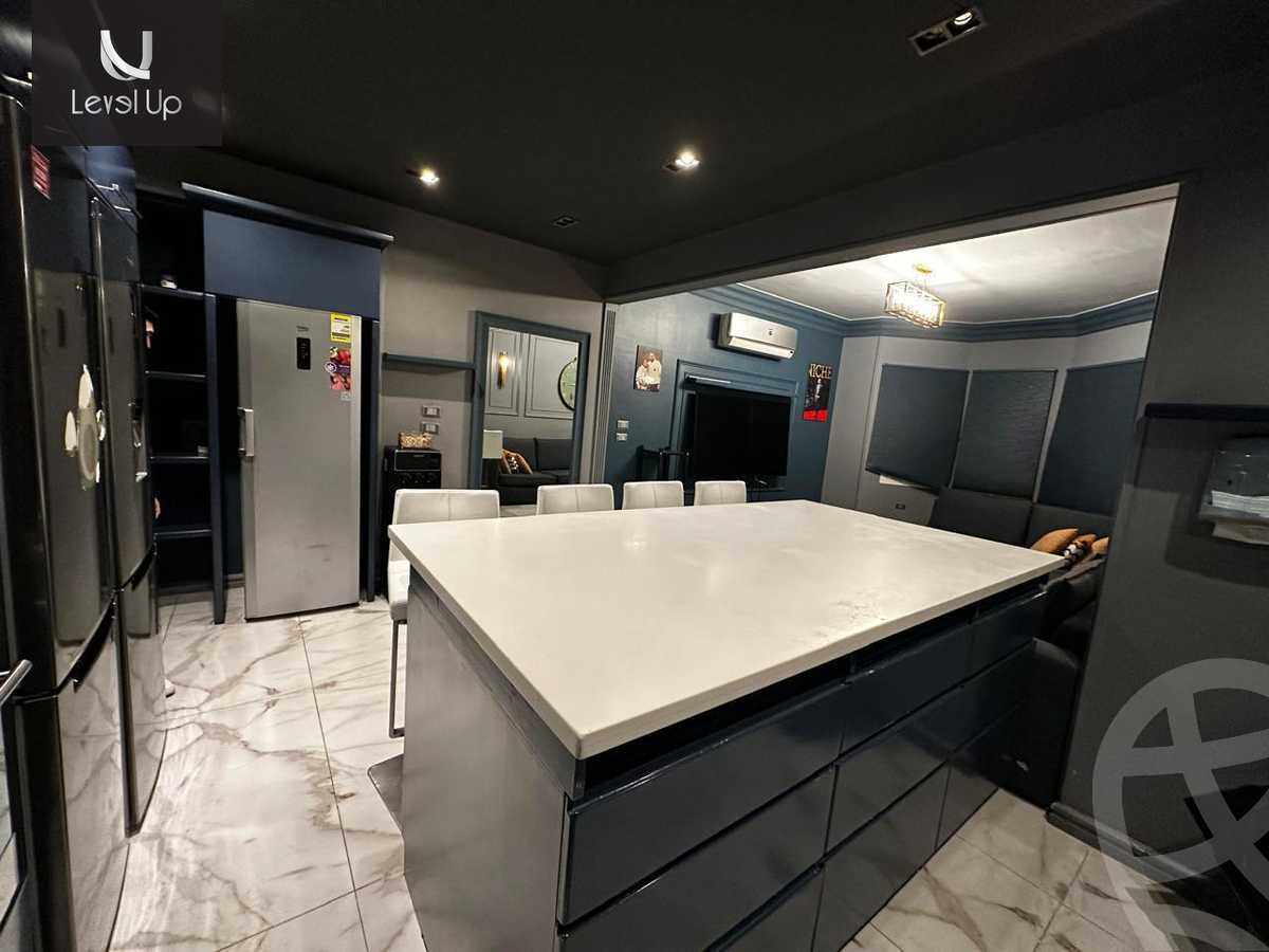 https://aqarmap.com.eg/en/listing/6017618-for-sale-cairo-new-cairo-compounds-mountain-view-hyde-park