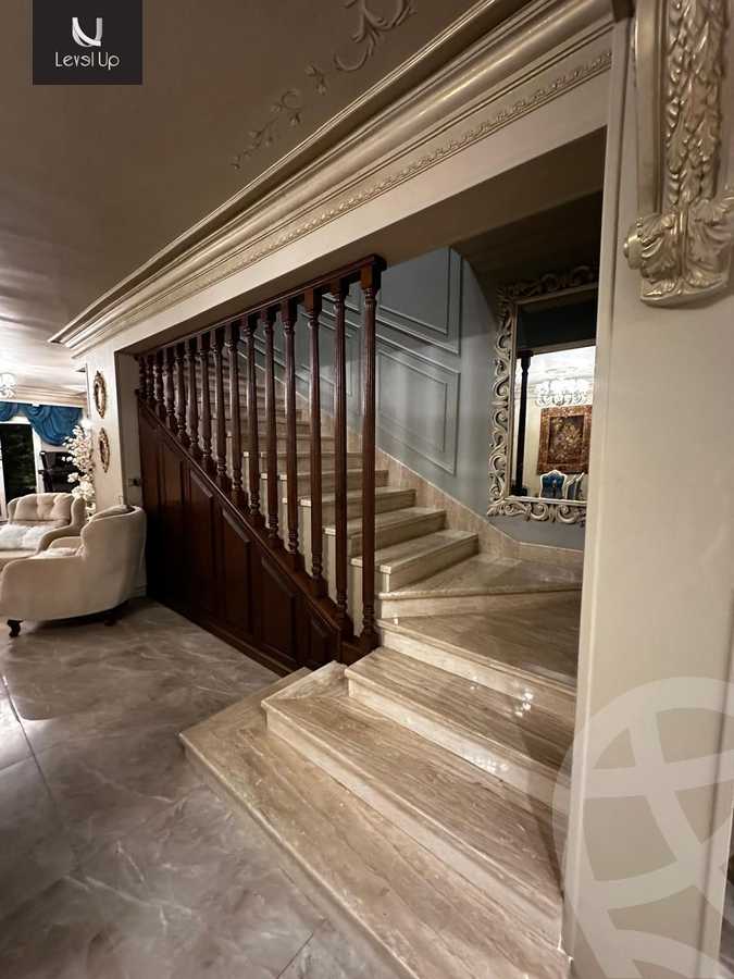 https://aqarmap.com.eg/en/listing/6017618-for-sale-cairo-new-cairo-compounds-mountain-view-hyde-park