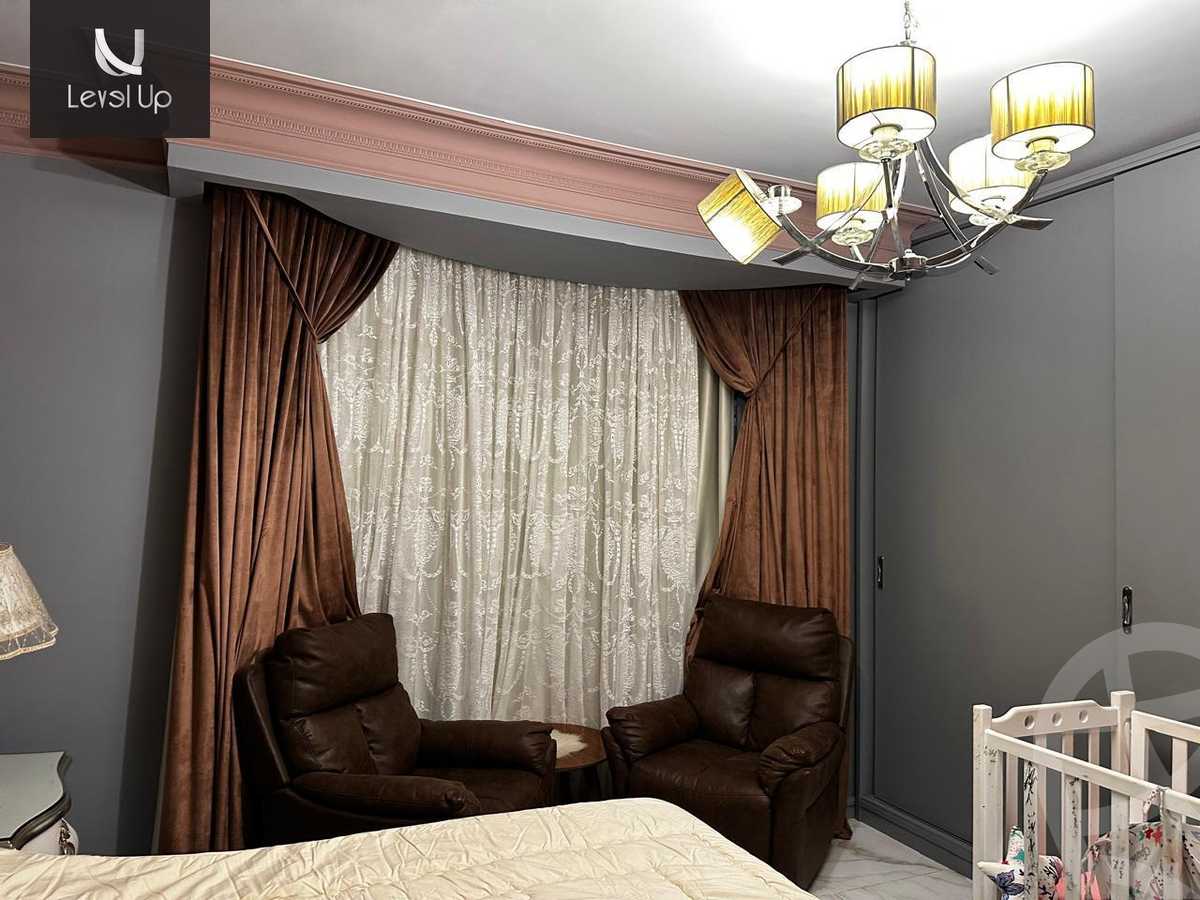 https://aqarmap.com.eg/en/listing/6017618-for-sale-cairo-new-cairo-compounds-mountain-view-hyde-park