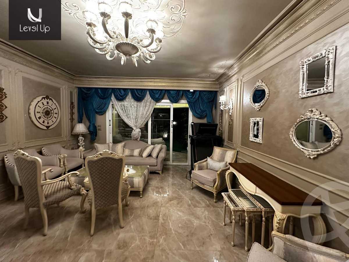 https://aqarmap.com.eg/en/listing/6017618-for-sale-cairo-new-cairo-compounds-mountain-view-hyde-park