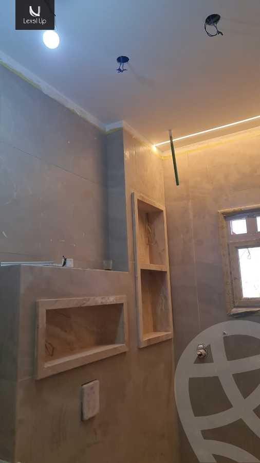 https://aqarmap.com.eg/en/listing/6046538-for-sale-cairo-new-cairo-compounds-moon-valley
