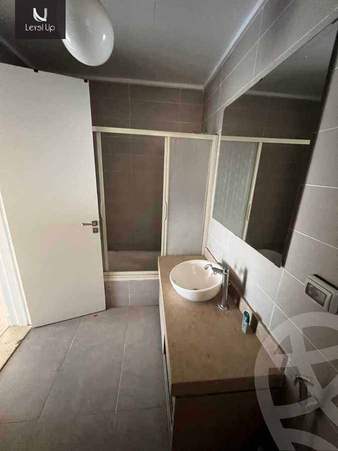 https://aqarmap.com.eg/en/listing/6046637-for-sale-cairo-new-cairo-compounds-kmbwnd-fyldj-jyt-blm-hylz