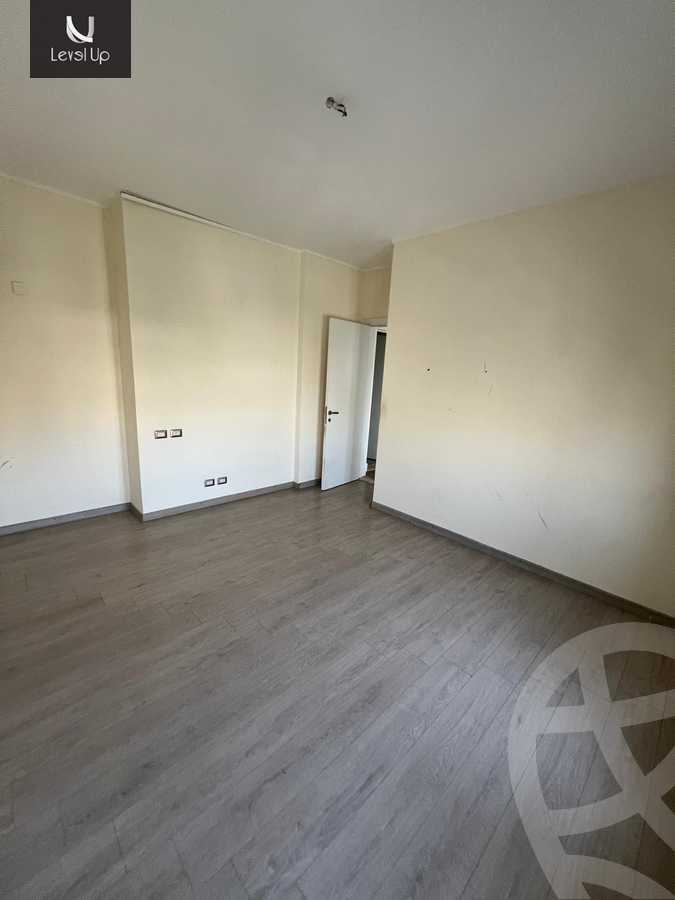 https://aqarmap.com.eg/en/listing/6046637-for-sale-cairo-new-cairo-compounds-kmbwnd-fyldj-jyt-blm-hylz