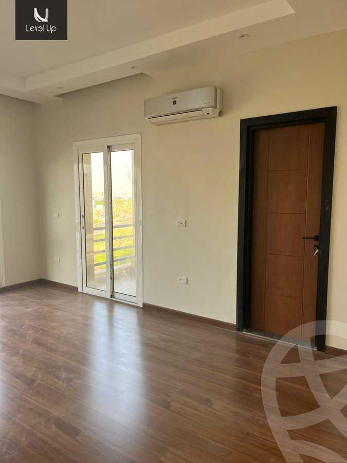 https://aqarmap.com.eg/ar/listing/6074609-for-rent-cairo-new-cairo-compounds-hyde-park-park-corner-hyde-park