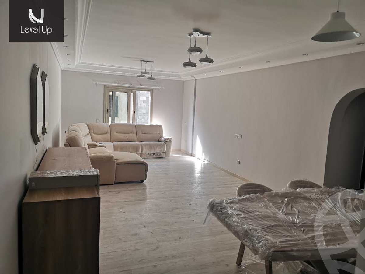 https://aqarmap.com.eg/en/listing/6075501-for-sale-cairo-new-cairo-compounds-moon-valley-2