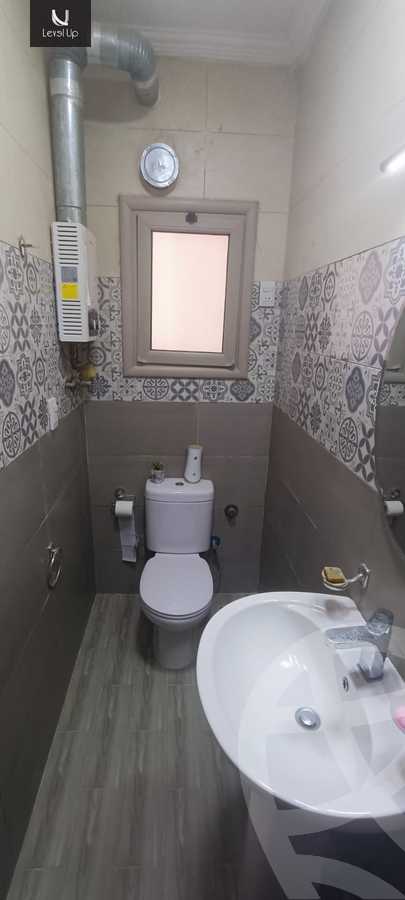 https://aqarmap.com.eg/en/listing/6075501-for-sale-cairo-new-cairo-compounds-moon-valley-2