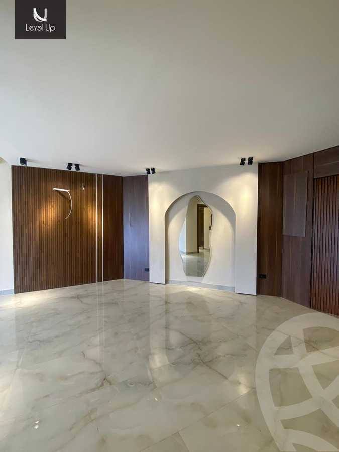https://aqarmap.com.eg/ar/listing/6099171-for-sale-cairo-new-cairo-compounds-hyde-park-park-corner-hyde-park