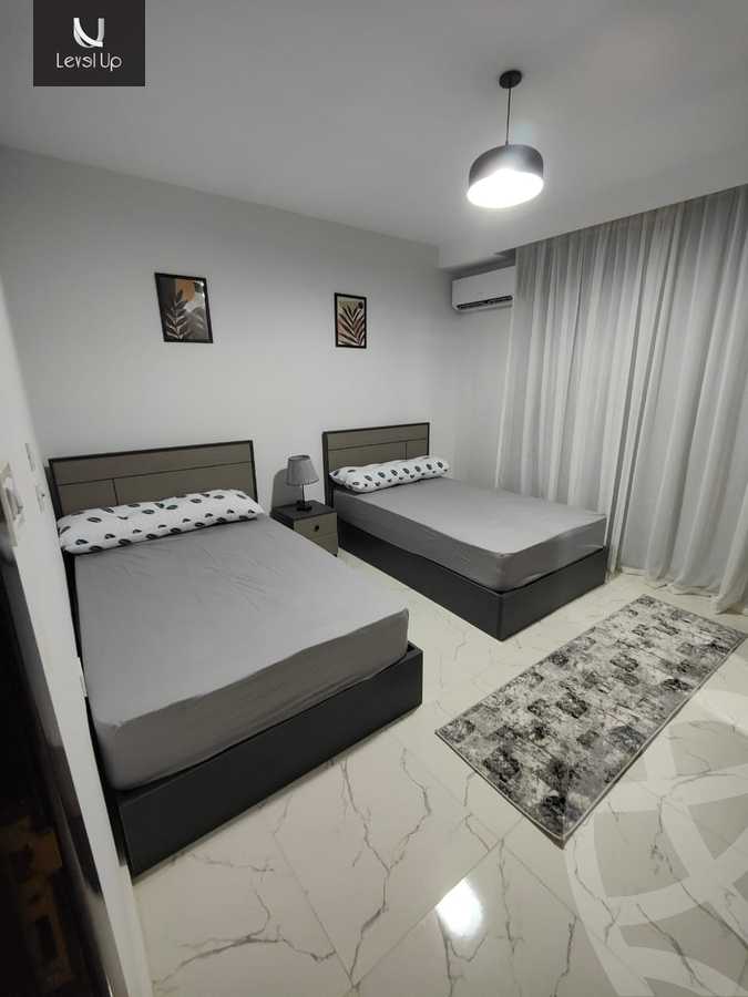 https://aqarmap.com.eg/ar/listing/6103903-for-rent-cairo-new-cairo-compounds-hyde-park-cluster-1-hyde-park