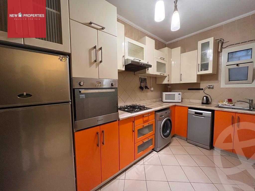 https://aqarmap.com.eg/ar/listing/5277543-for-rent-cairo-el-sheikh-zayed-city-compounds-dh-drys