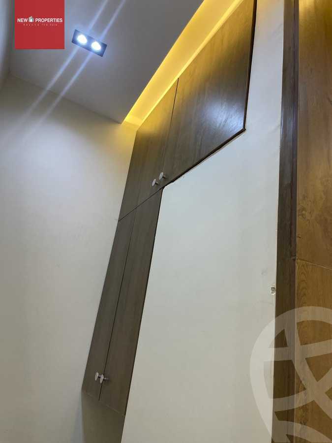 https://aqarmap.com.eg/en/listing/5284181-for-rent-cairo-el-sheikh-zayed-city-compounds-mwl-krm-4-bdr-ldyn-llttwyr-l-qry