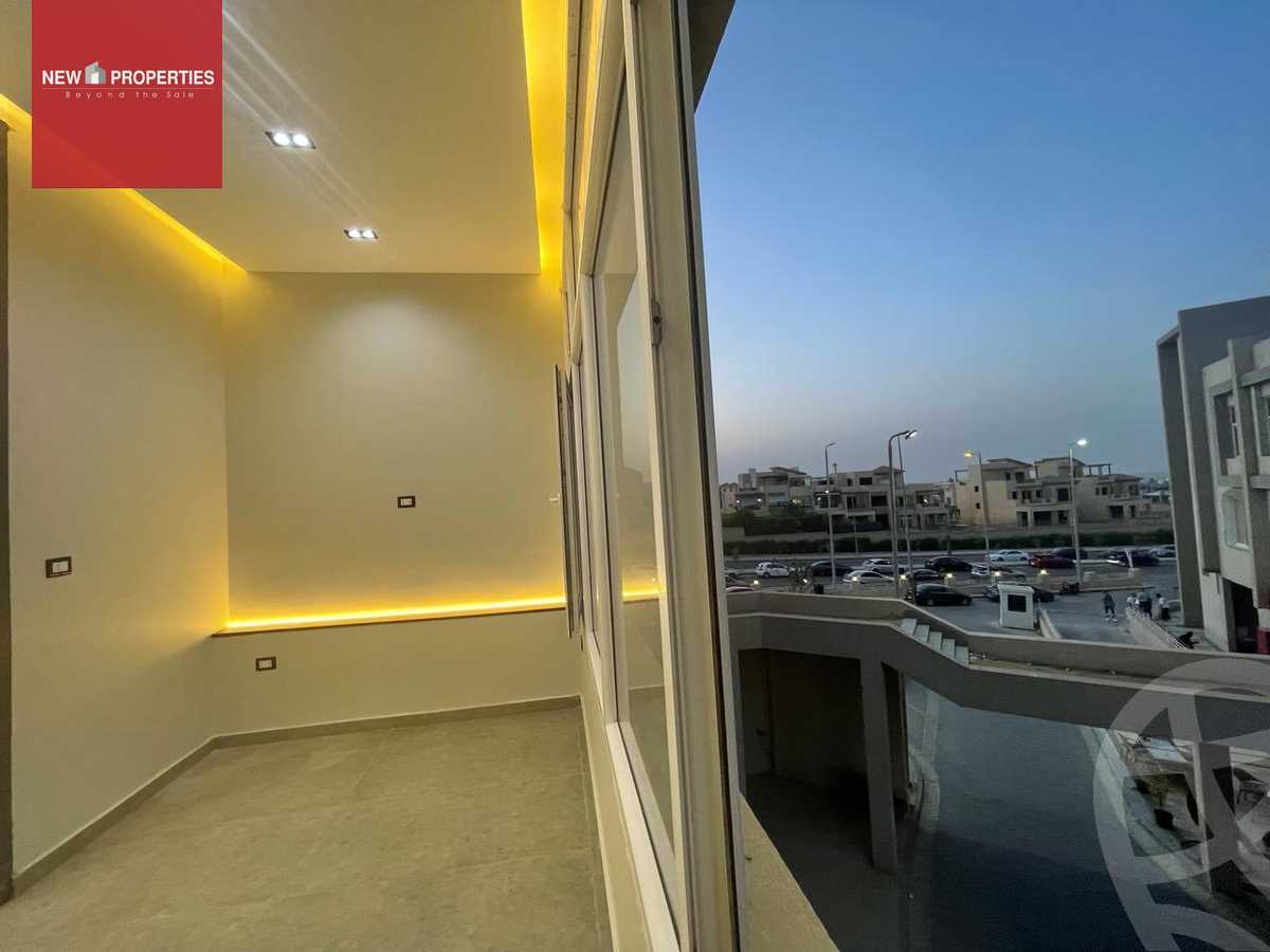 https://aqarmap.com.eg/en/listing/5284181-for-rent-cairo-el-sheikh-zayed-city-compounds-mwl-krm-4-bdr-ldyn-llttwyr-l-qry
