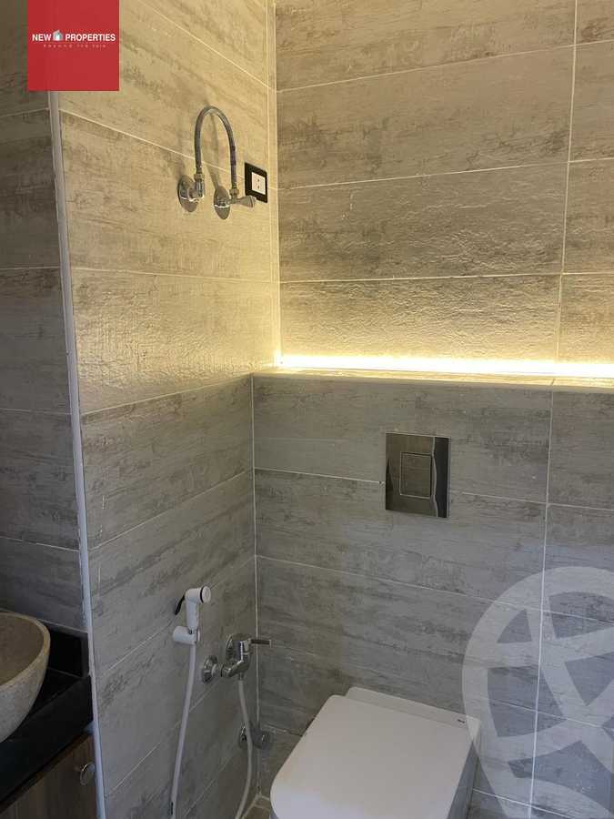 https://aqarmap.com.eg/en/listing/5284181-for-rent-cairo-el-sheikh-zayed-city-compounds-mwl-krm-4-bdr-ldyn-llttwyr-l-qry