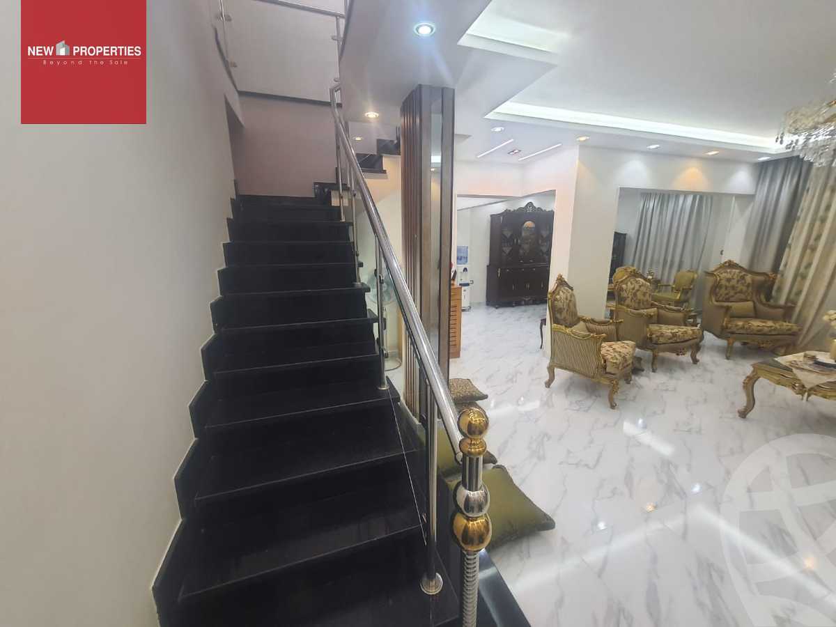 https://aqarmap.com.eg/en/listing/5315159-for-sale-cairo-el-sheikh-zayed-city-compounds-zayed-dunes