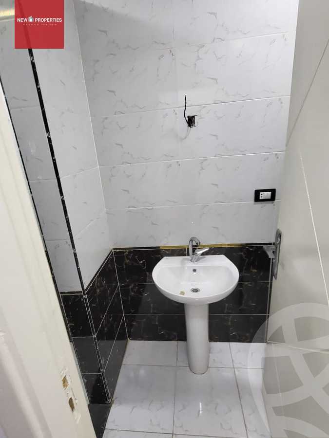 https://aqarmap.com.eg/en/listing/5327372-for-rent-cairo-el-sheikh-zayed-city-el-hay-elasher-street-100
