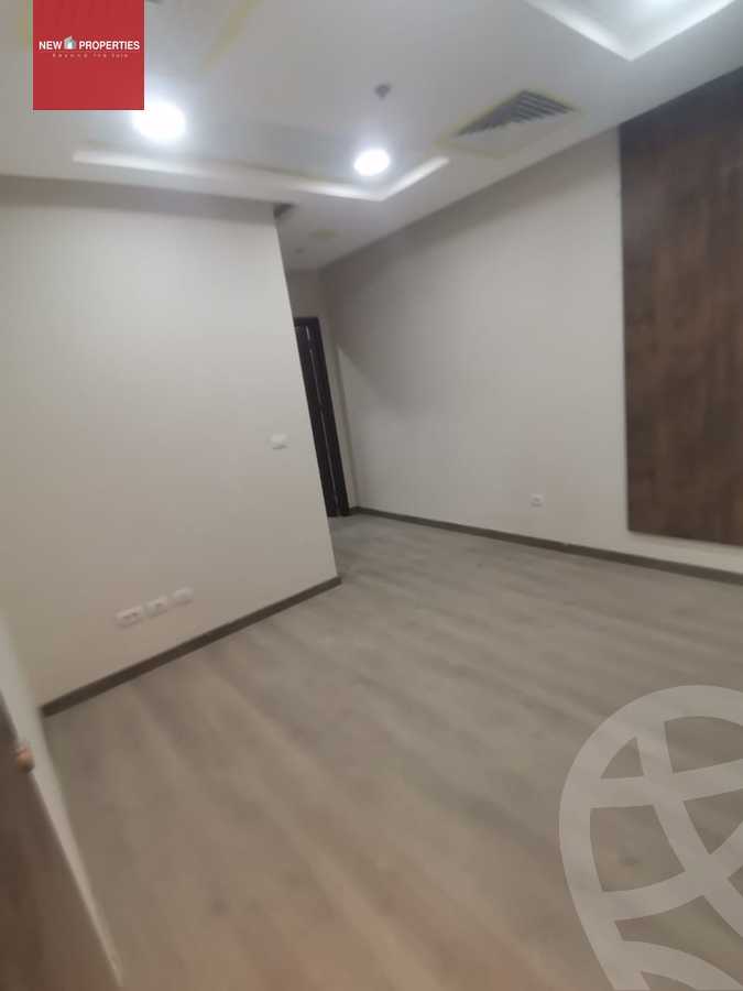 https://aqarmap.com.eg/ar/listing/5333772-for-rent-cairo-el-sheikh-zayed-city-compounds-tryfywm-zyd-nm-llttwyr