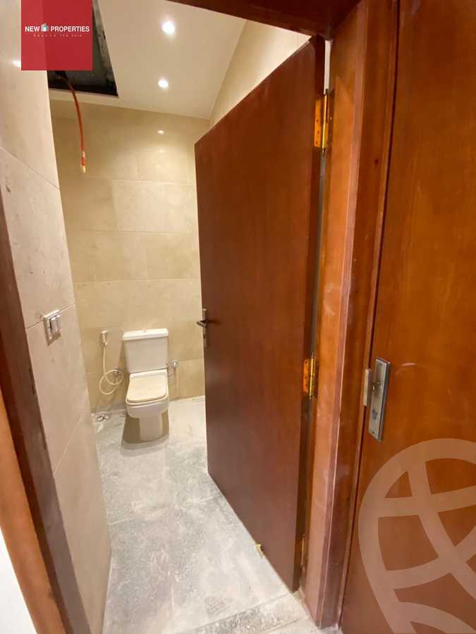 https://aqarmap.com.eg/ar/listing/5341902-for-rent-cairo-el-sheikh-zayed-city-compounds-rytzy-blz-mwl-tybh-llstthmr-l-qry