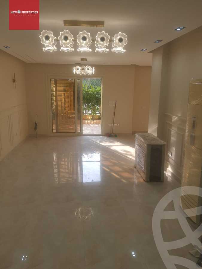 https://aqarmap.com.eg/en/listing/5374154-for-sale-cairo-el-sheikh-zayed-city-compounds-el-khamayel