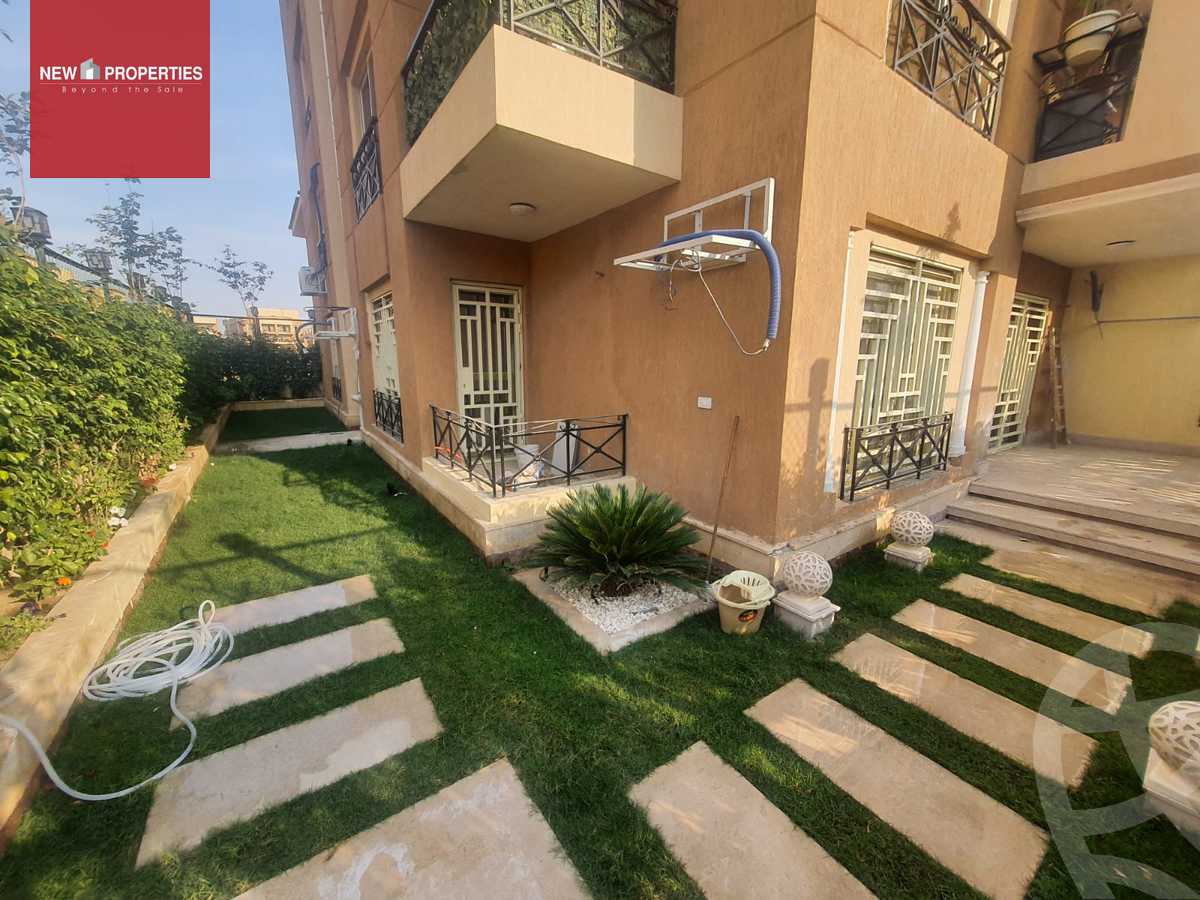 https://aqarmap.com.eg/en/listing/5374154-for-sale-cairo-el-sheikh-zayed-city-compounds-el-khamayel