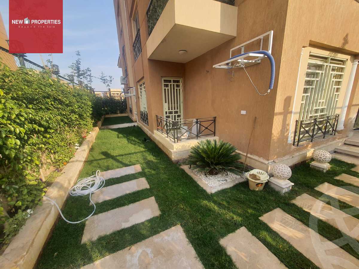 https://aqarmap.com.eg/en/listing/5374154-for-sale-cairo-el-sheikh-zayed-city-compounds-el-khamayel