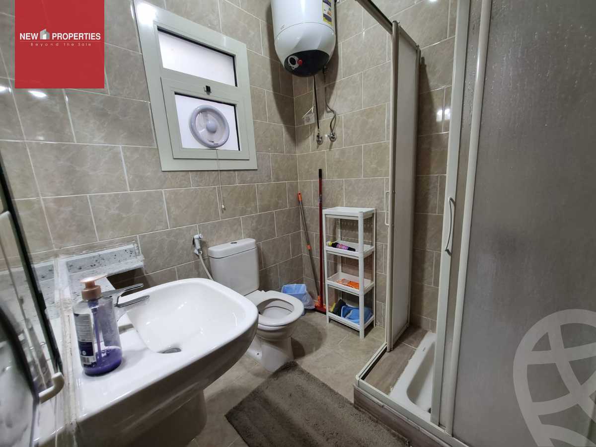 https://aqarmap.com.eg/en/listing/5676656-for-rent-cairo-el-sheikh-zayed-city-compounds-dh-drys