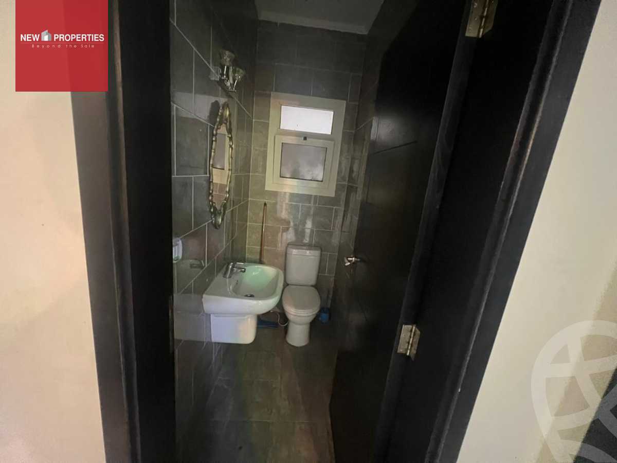 https://aqarmap.com.eg/en/listing/6184048-for-rent-cairo-el-sheikh-zayed-city-compounds-dh-drys