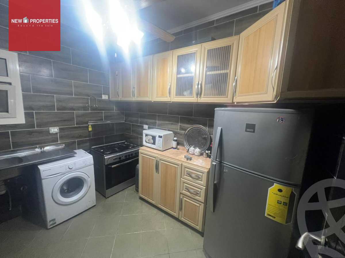 https://aqarmap.com.eg/en/listing/6184048-for-rent-cairo-el-sheikh-zayed-city-compounds-dh-drys