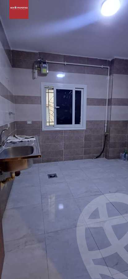 https://aqarmap.com.eg/ar/listing/6234527-for-rent-cairo-el-sheikh-zayed-city-el-hay-elsabeaa-lbstn