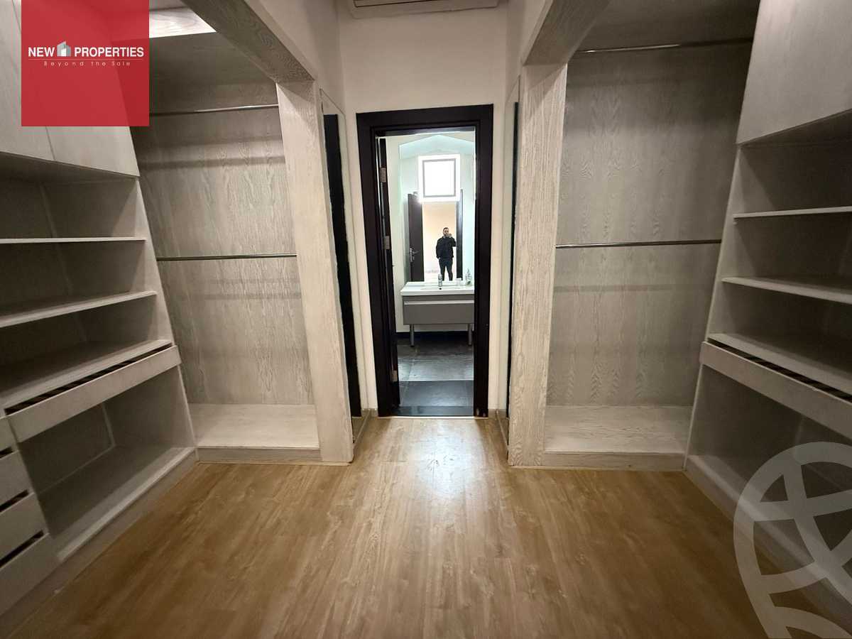 https://aqarmap.com.eg/ar/listing/6280868-for-sale-cairo-el-sheikh-zayed-city-compounds-kmbwnd-ljry-swdyk