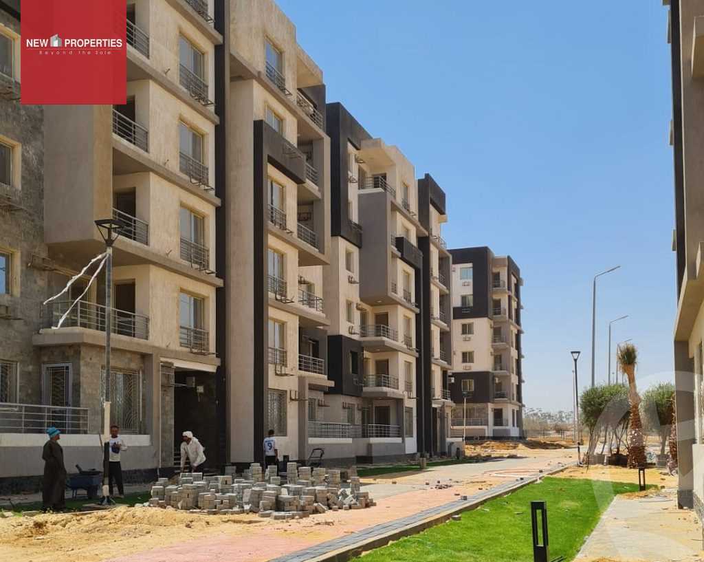 https://aqarmap.com.eg/ar/listing/6304475-for-sale-cairo-el-sheikh-zayed-city-compounds-jn-2