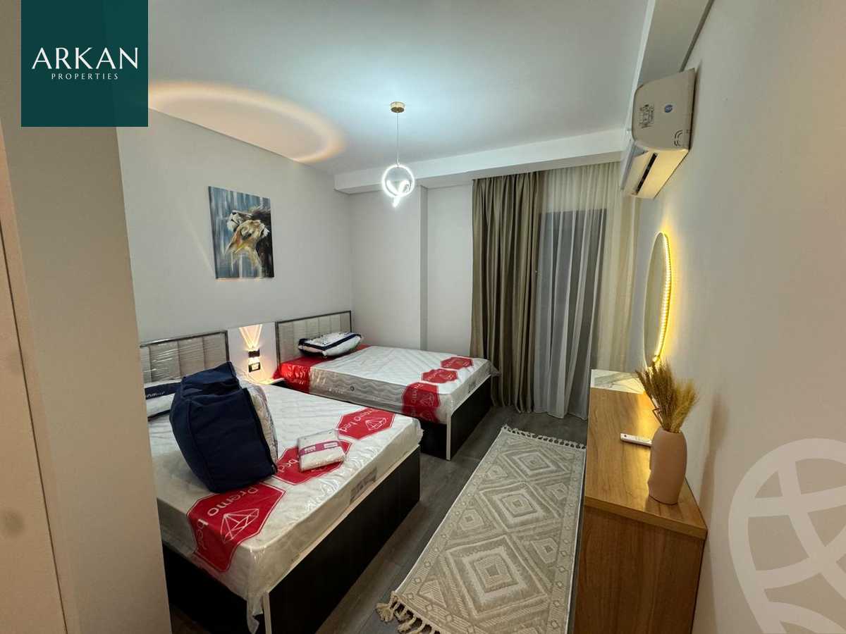 https://aqarmap.com.eg/ar/listing/5274032-for-rent-cairo-el-sheikh-zayed-city-compounds-zyd-wr-llttwyr-park-towers-zed-el-sheikh-zayed-compound