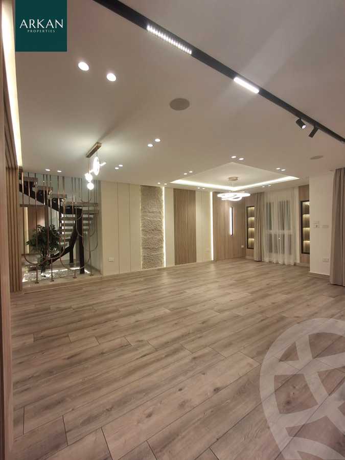 https://aqarmap.com.eg/en/listing/5539376-for-sale-cairo-el-sheikh-zayed-city-compounds-zayed-dunes