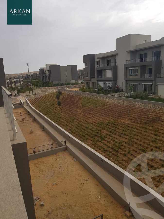 https://aqarmap.com.eg/en/listing/5544455-for-sale-cairo-el-sheikh-zayed-city-compounds-etapa