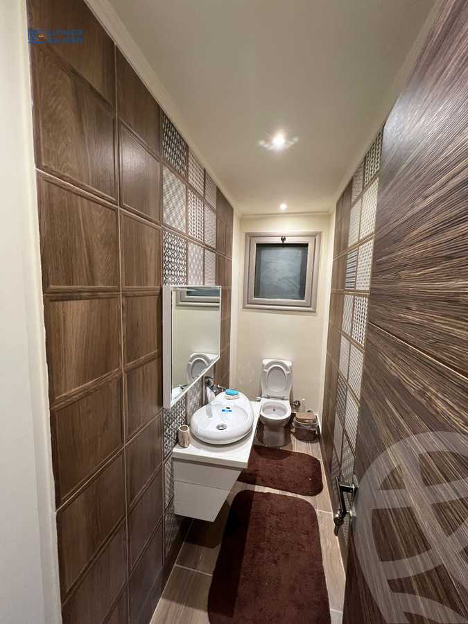 https://aqarmap.com.eg/ar/listing/3660835-for-sale-cairo-new-cairo-compounds-galleria-moon-valley