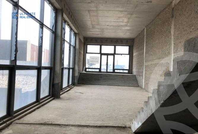 https://aqarmap.com.eg/en/listing/4137728-for-rent-zed-strip-mall-ora