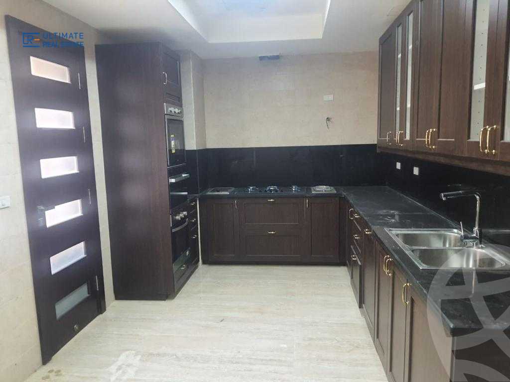 https://aqarmap.com.eg/ar/listing/3671448-for-rent-cairo-new-cairo-compounds-hyde-park