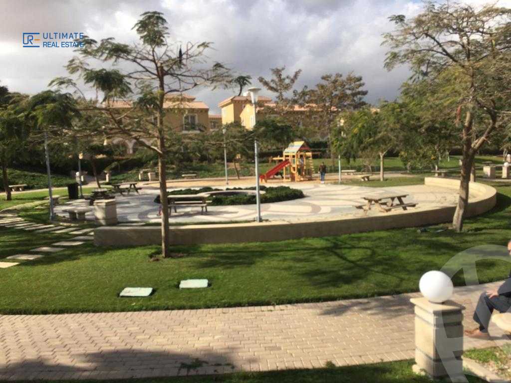 https://aqarmap.com.eg/ar/listing/3671448-for-rent-cairo-new-cairo-compounds-hyde-park