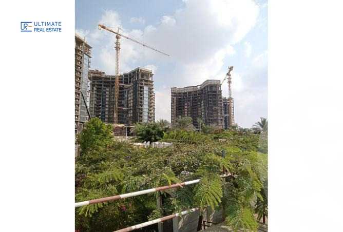https://aqarmap.com.eg/ar/listing/3702097-for-sale-cairo-el-sheikh-zayed-city-compounds-brj-zyd-wr-llttwyr