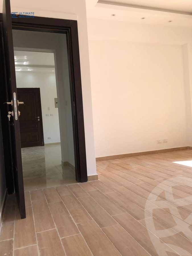 https://aqarmap.com.eg/ar/listing/3702354-for-rent-hpr-hyde-park