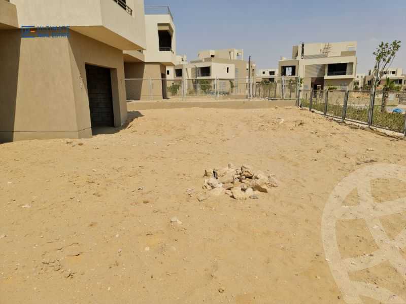 https://aqarmap.com.eg/en/listing/4165845-for-sale-cairo-6th-of-october-compound-the-crown