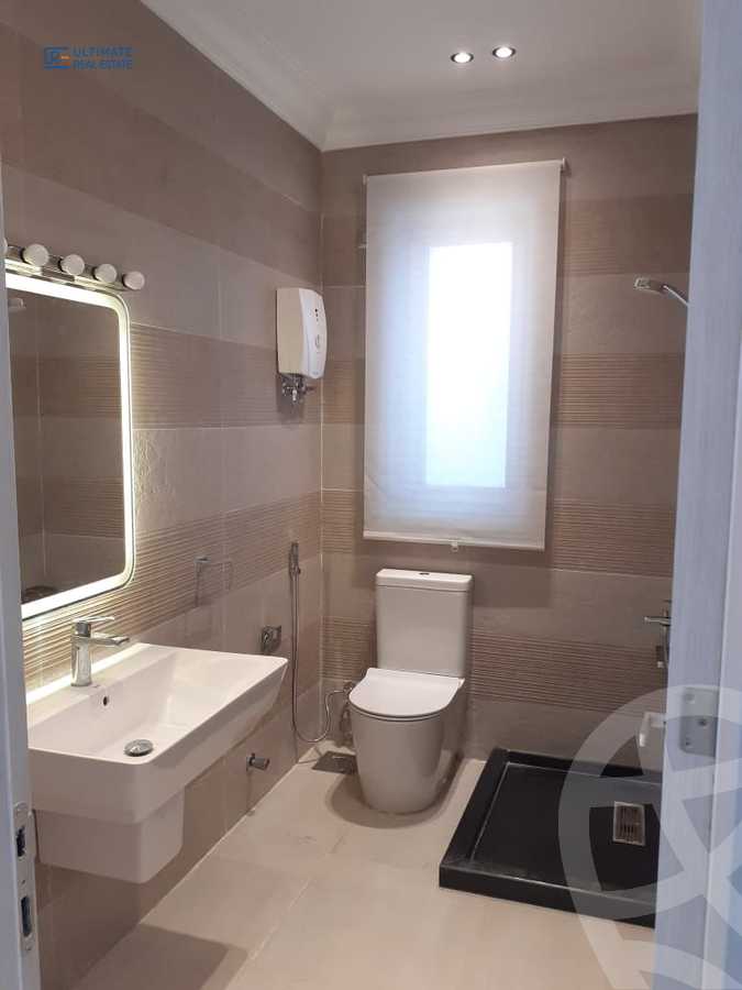 https://aqarmap.com.eg/ar/listing/3804918-for-rent-cairo-new-cairo-compounds-lakeview-residence