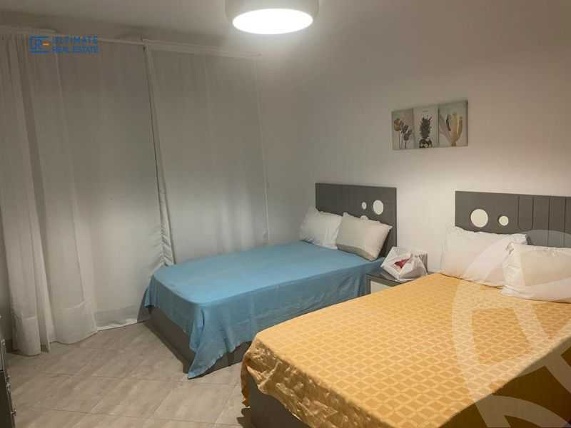 https://aqarmap.com.eg/ar/listing/3807355-for-sale-amwaj-1