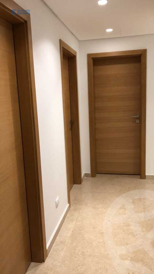 https://aqarmap.com.eg/ar/listing/3817379-for-rent-eastown-parks