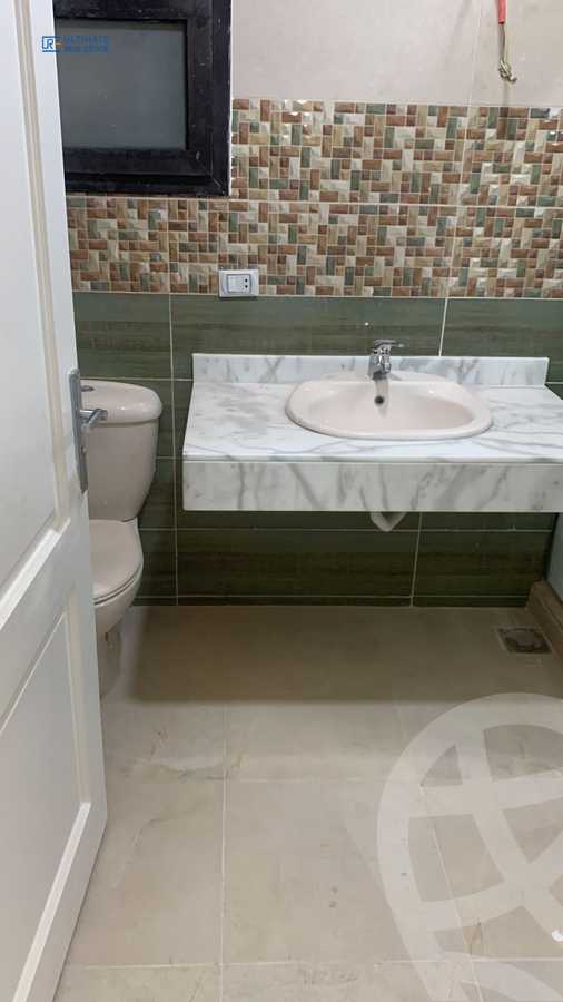 https://aqarmap.com.eg/ar/listing/3818809-for-rent-eastown-parks
