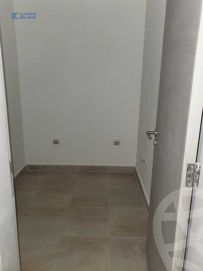 https://aqarmap.com.eg/ar/listing/3833399-for-sale-mdyn-lshrwq-compounds-alborouj