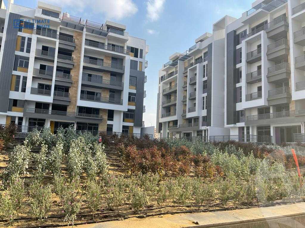 https://aqarmap.com.eg/en/listing/5657548-for-sale-cairo-new-cairo-compounds-dh-ykwn-ryzdns-styl-hwm